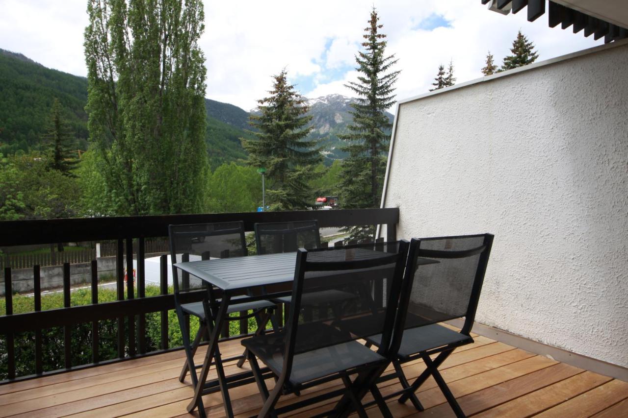 Archipel Accueil International - Studio Bois Des Coqs Saint-Chaffrey Exterior foto
